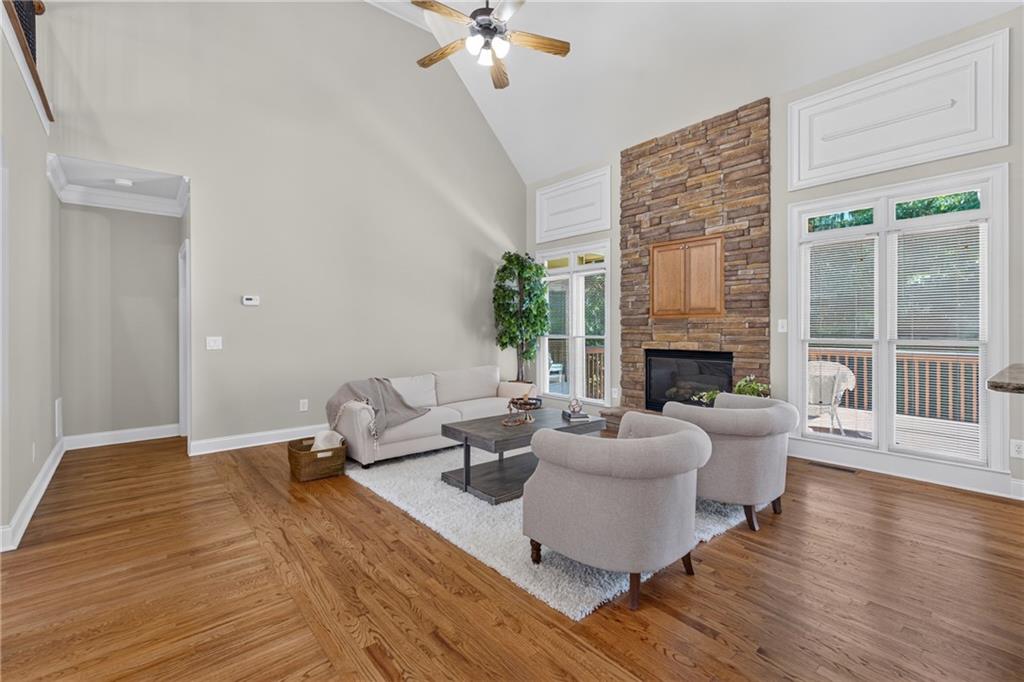 5755 Shoals Drive