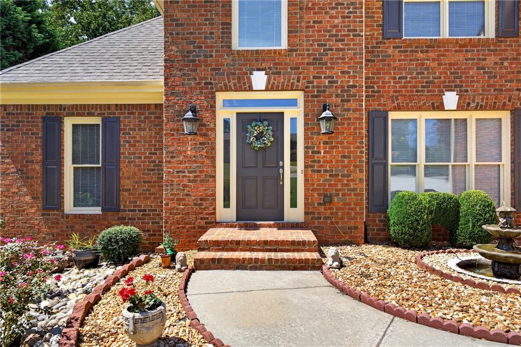 5755 Shoals Drive
