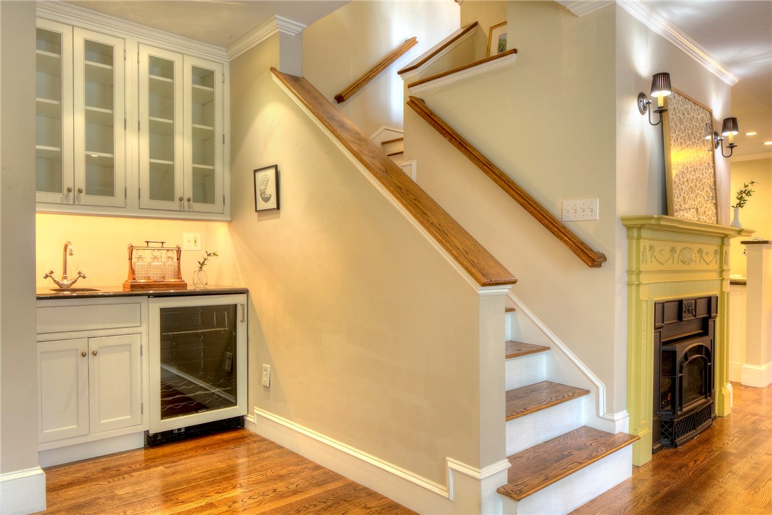 15 Clarke Street 8 & 13B