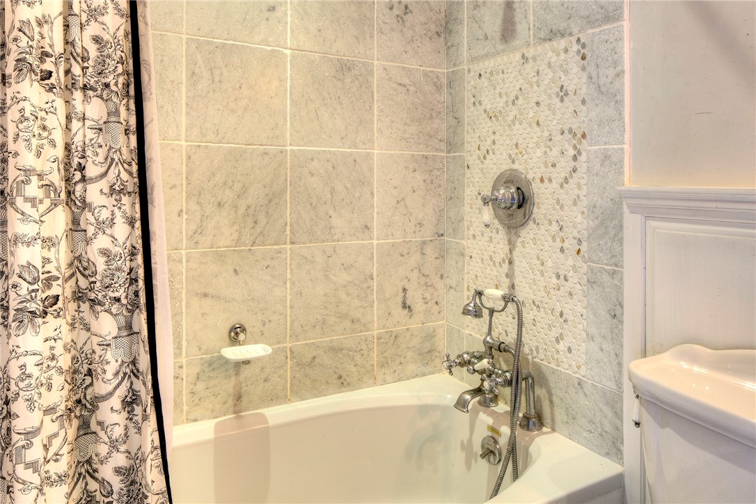 15 Clarke Street 8 & 13B