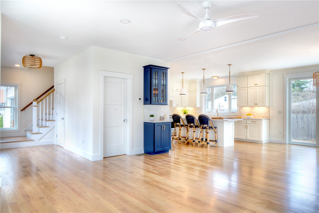 7 Sunset Drive