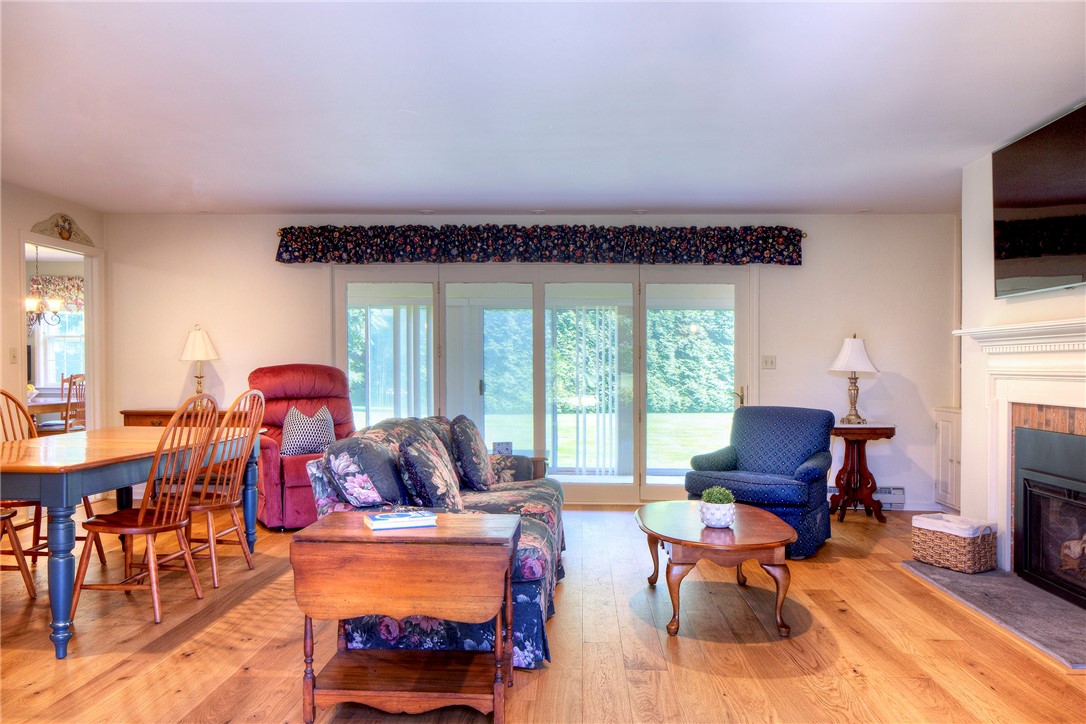 84 Belmont Drive 84