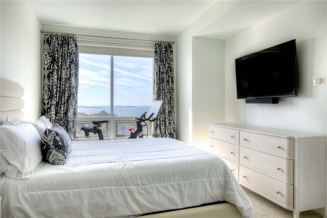 1 Tower Drive 801
