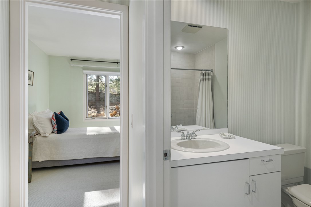 20 Bagy Wrinkle Cove