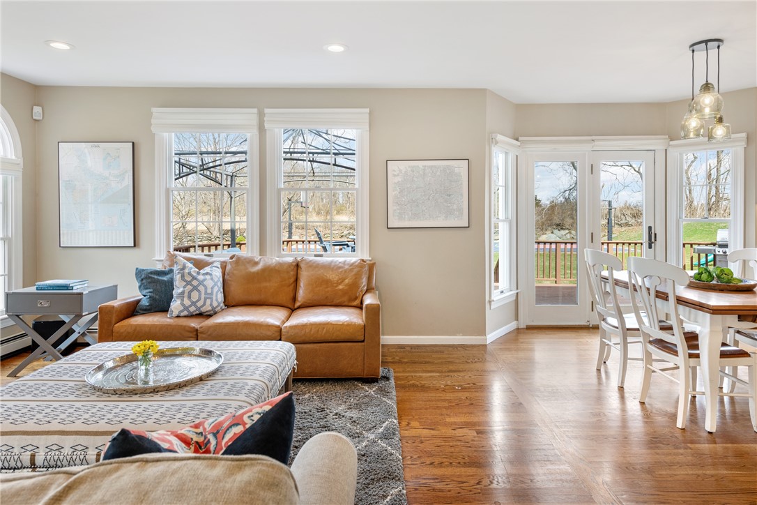 70 West Passage Drive