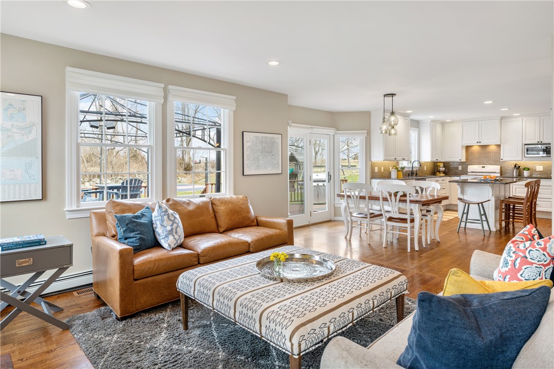 70 West Passage Drive