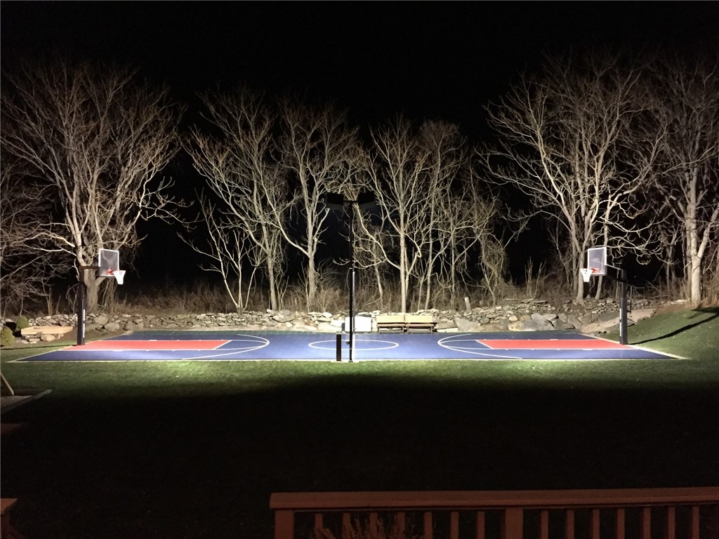 70 West Passage Drive