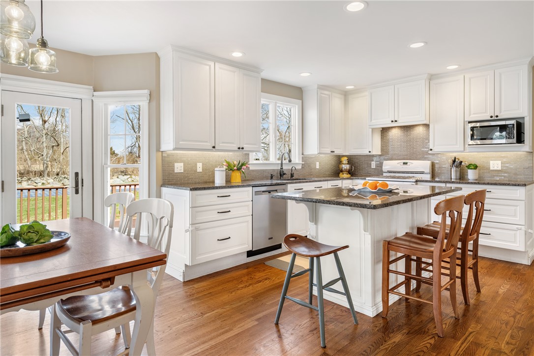 70 West Passage Drive