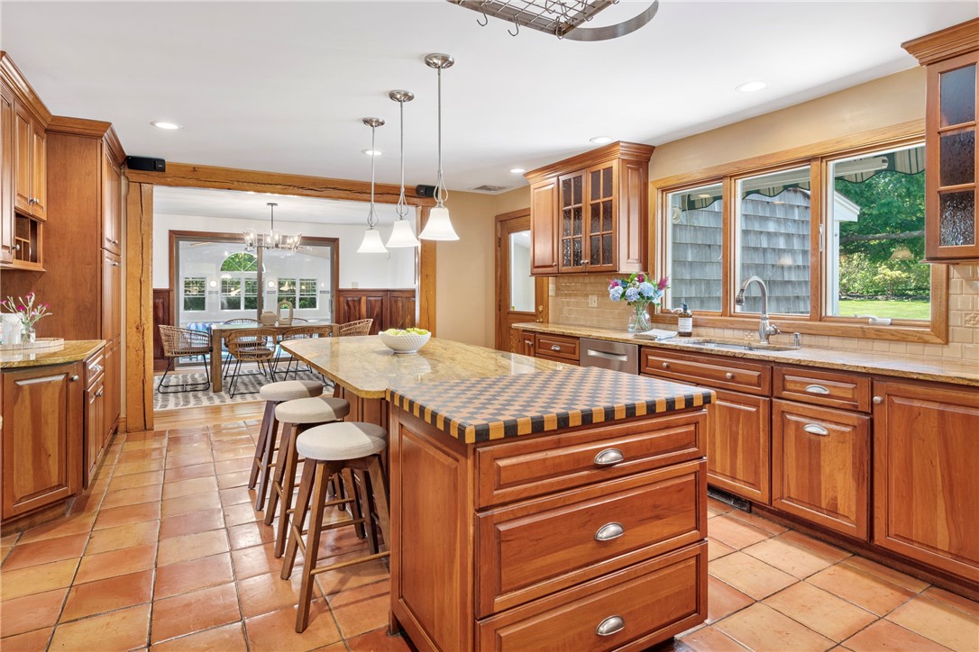297 Black Point Lane