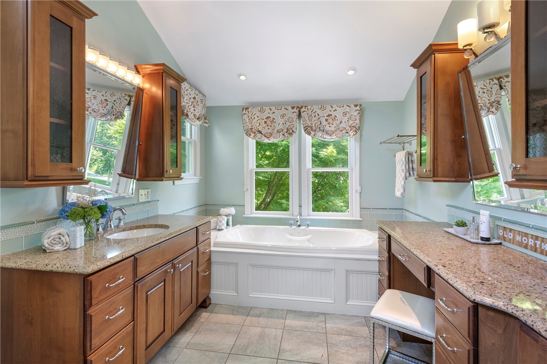 297 Black Point Lane