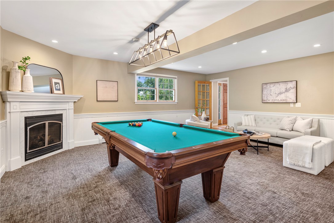 297 Black Point Lane