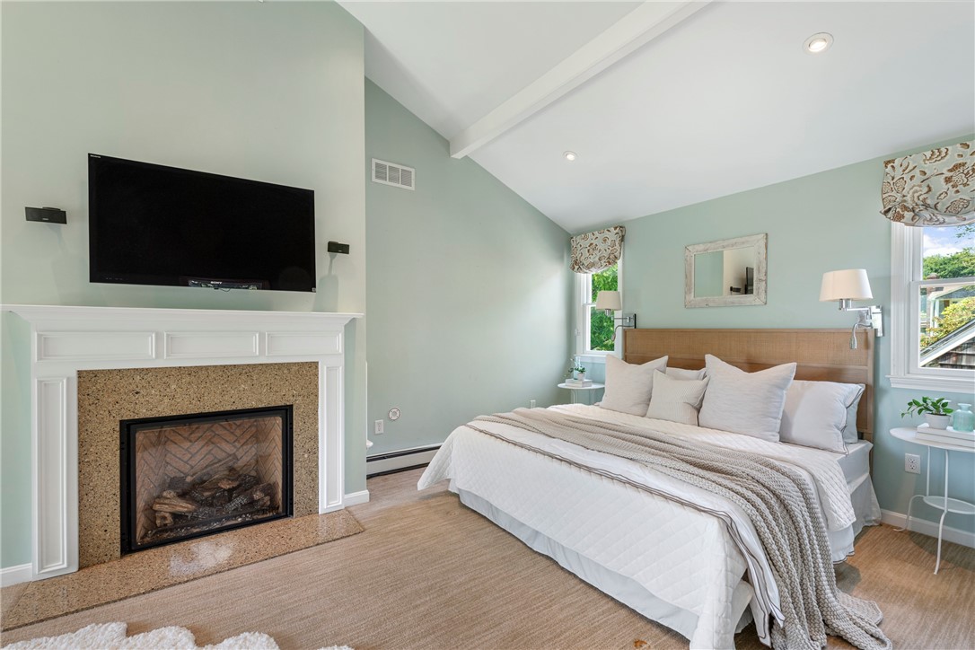 297 Black Point Lane