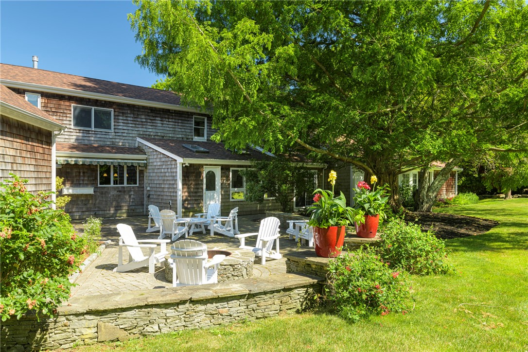 297 Black Point Lane