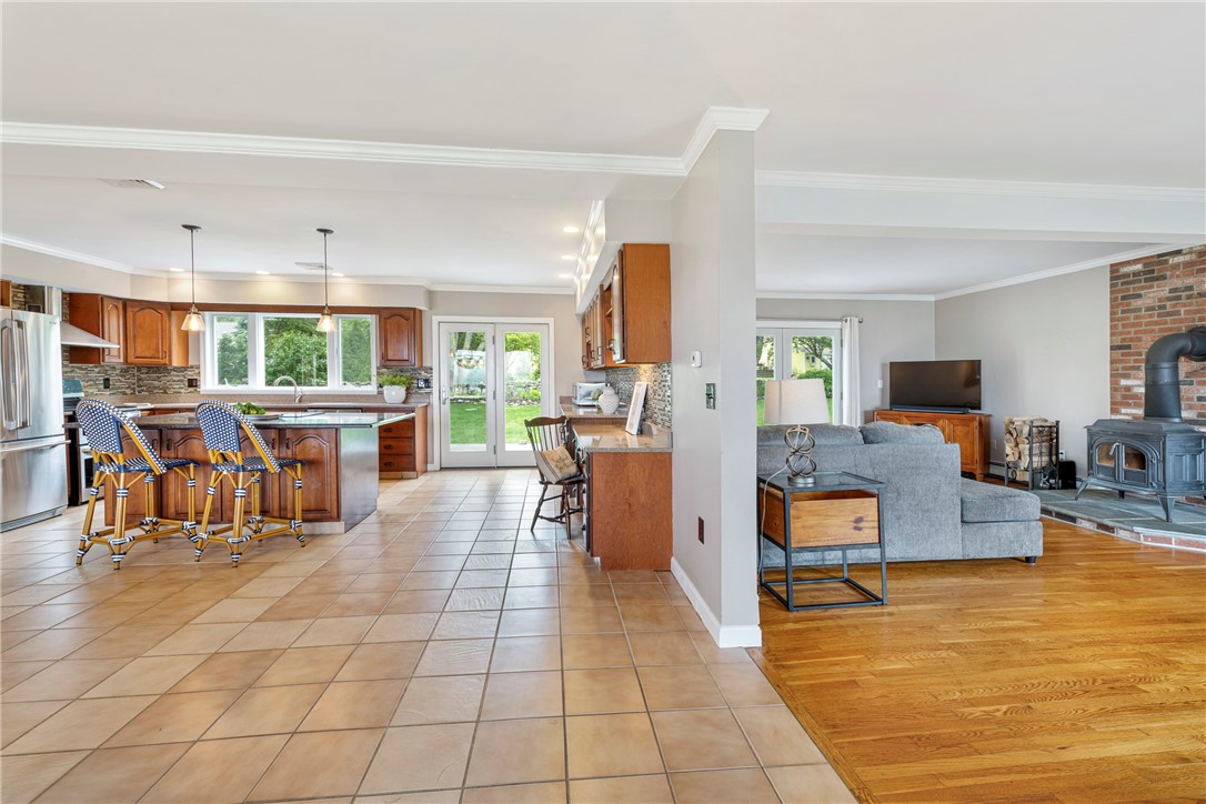 15 Roger Williams Court