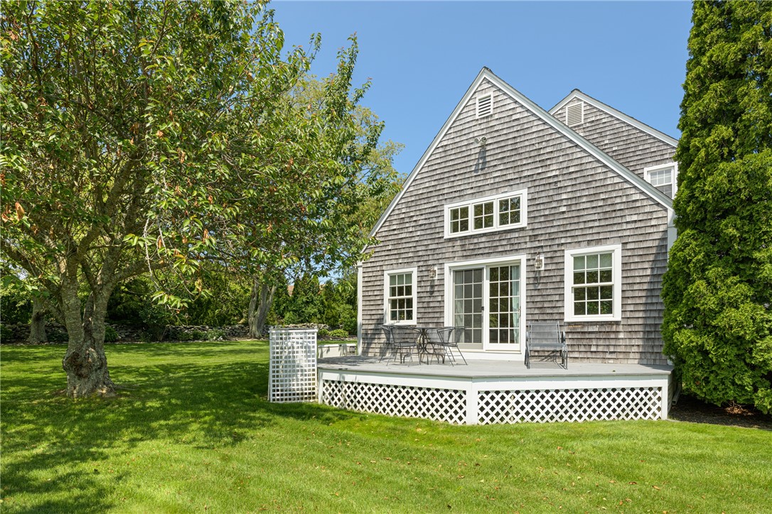 15 Roger Williams Court