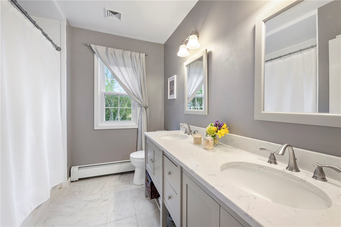 15 Roger Williams Court