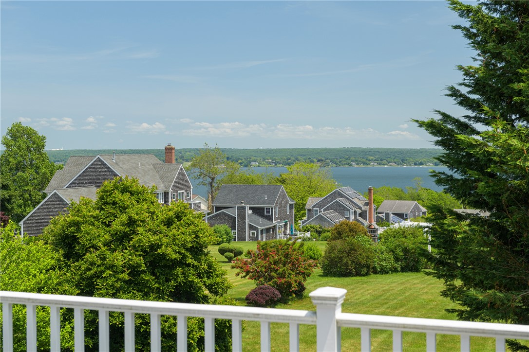 30 Hamilton Drive