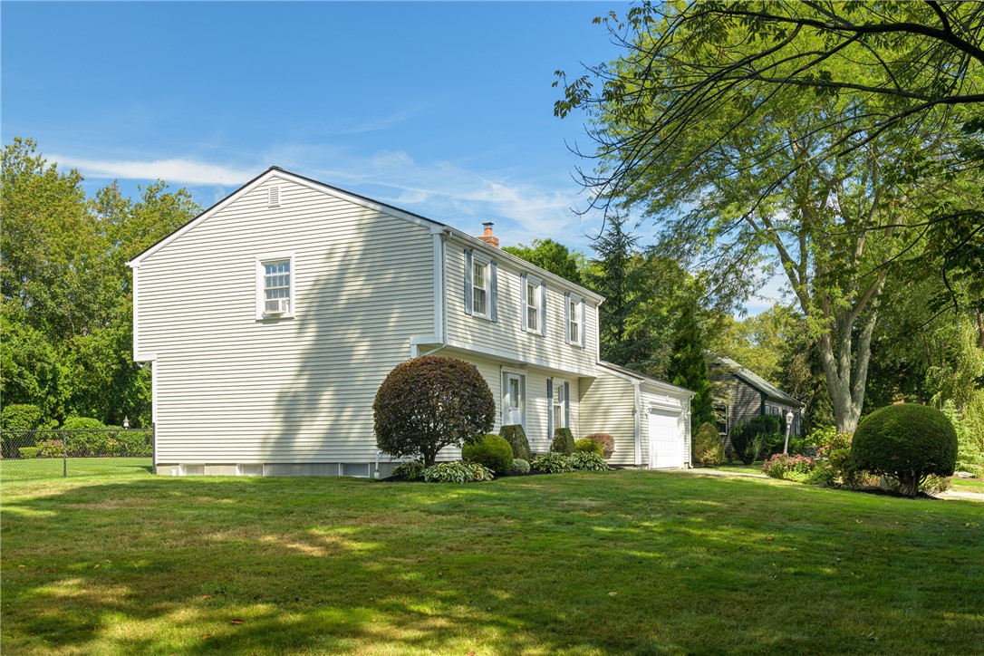 215 Harris Avenue