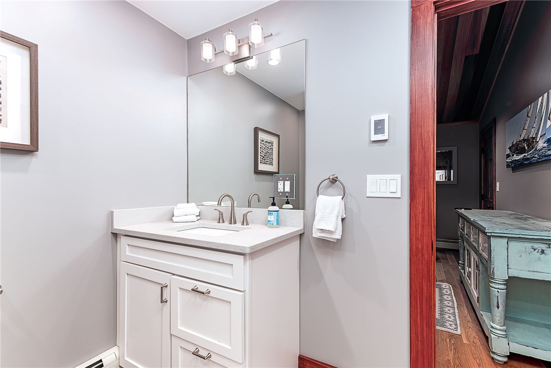 14 Woodlake Drive