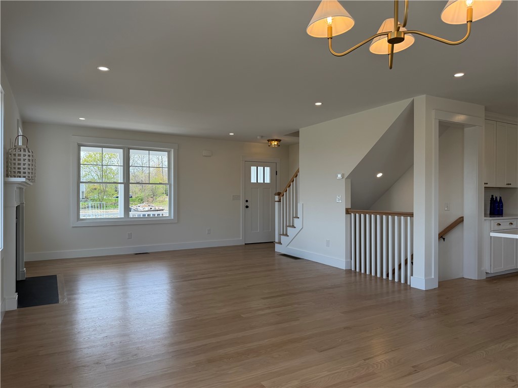 27 Massasoit Avenue