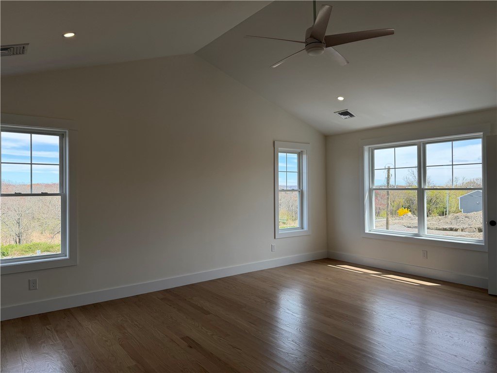 27 Massasoit Avenue