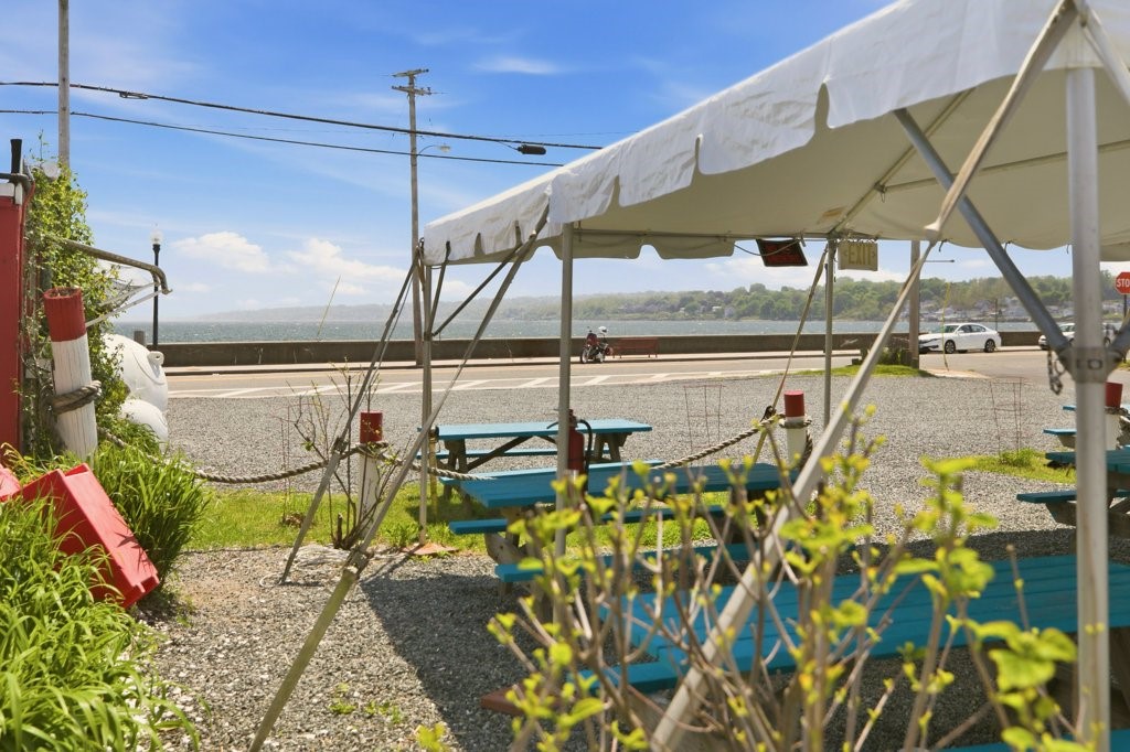 85 Highland Avenue