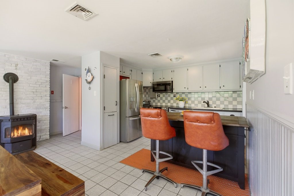 85 Highland Avenue