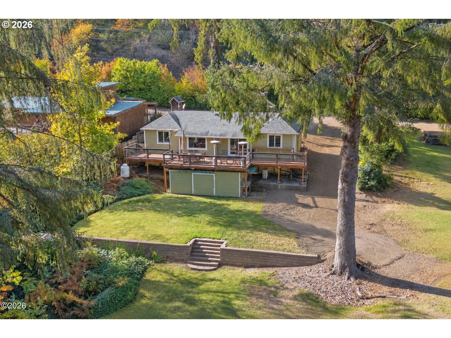 18305 WILSON RIVER HWY
