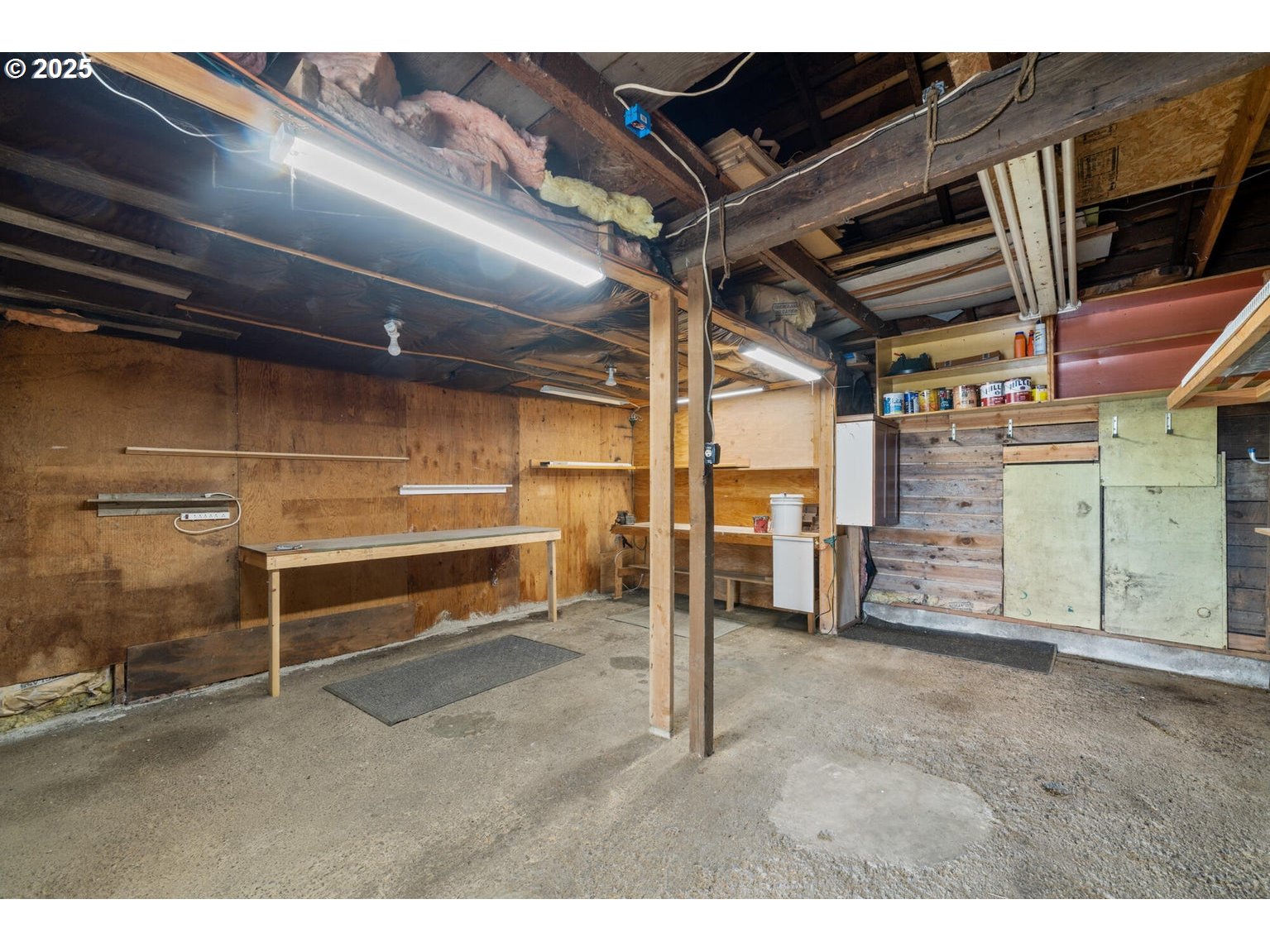 512 EVERGREEN DR