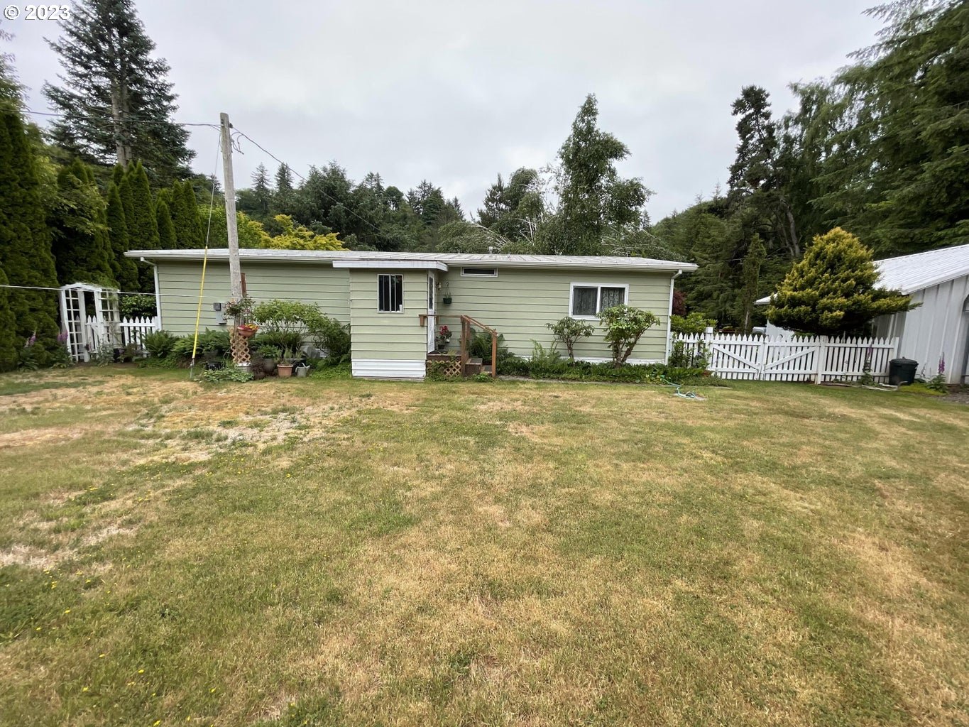 24695 RIVER BEND RD