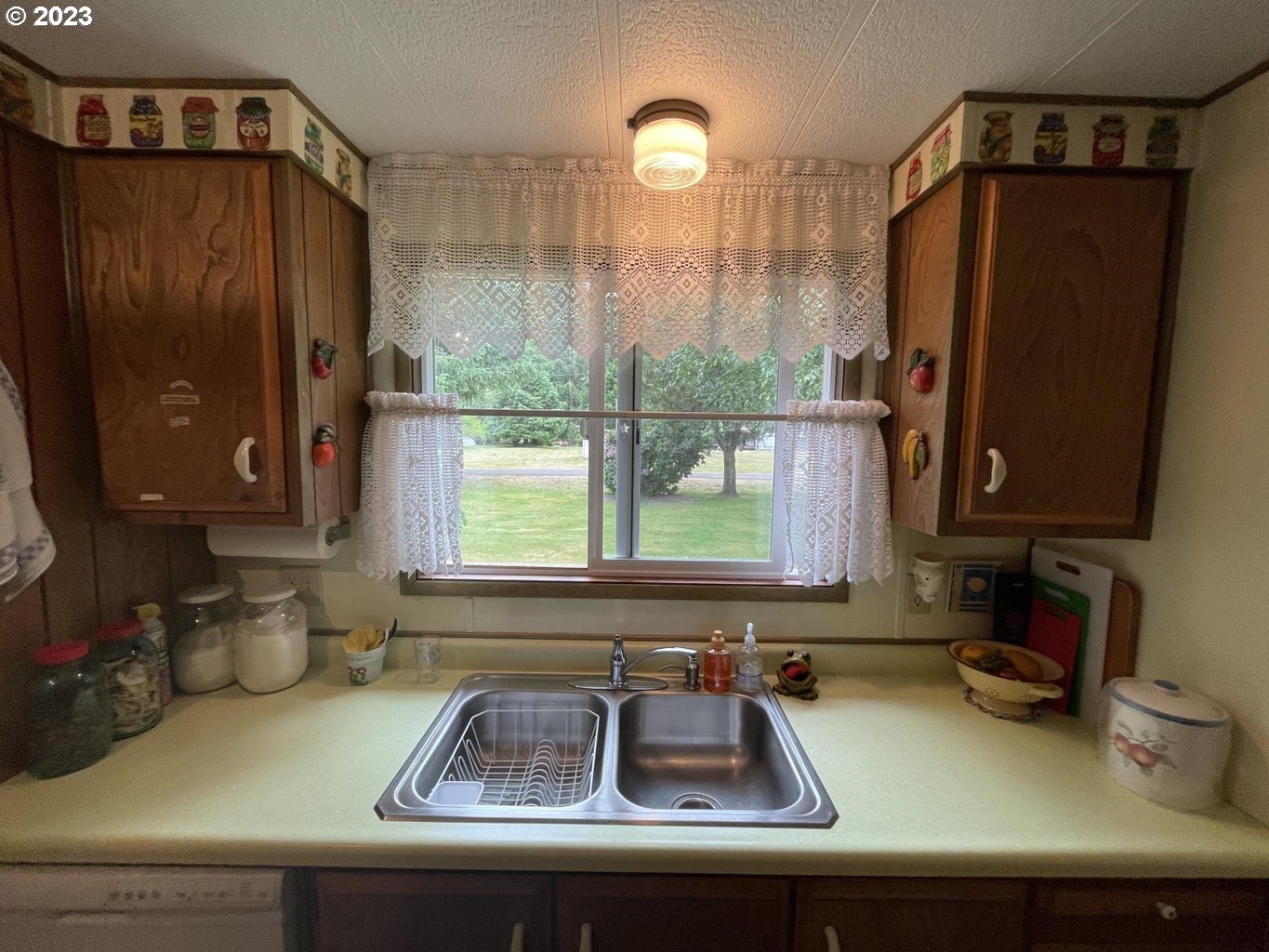 24695 RIVER BEND RD