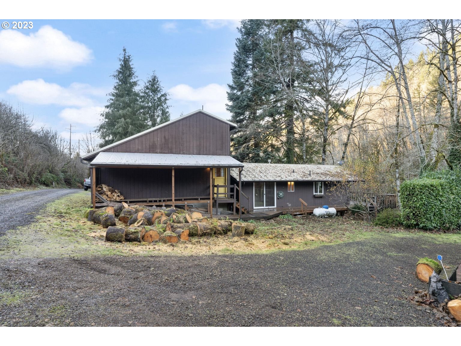 25330 WILSON RIVER HWY