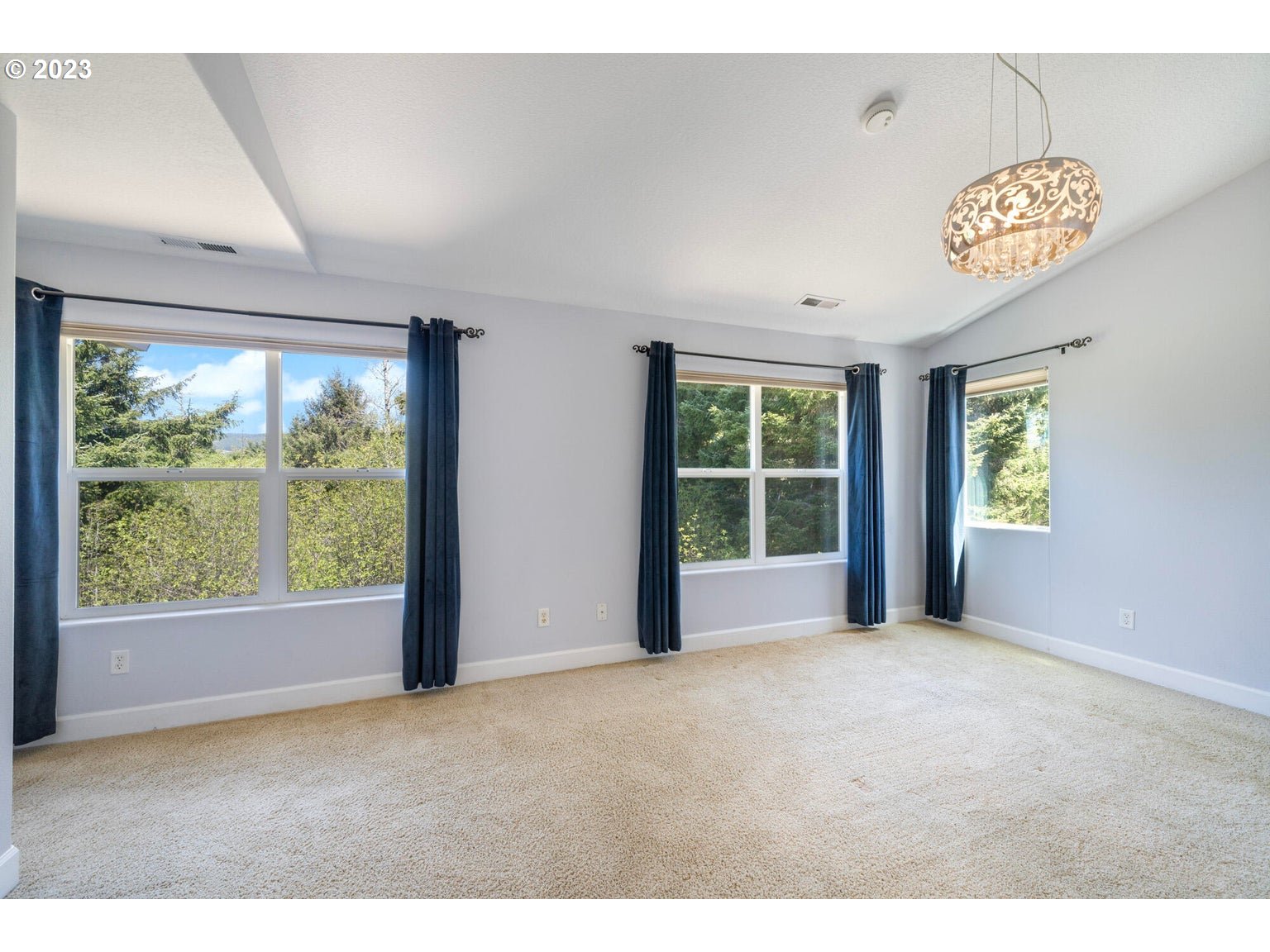 4330 SEQUOIA LOOP