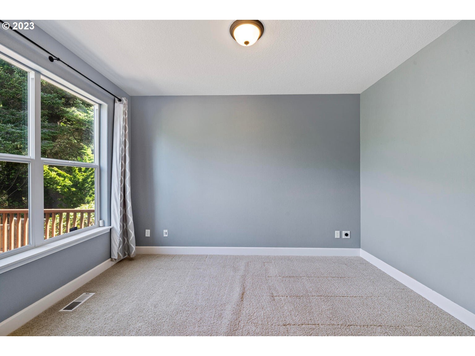 4330 SEQUOIA LOOP