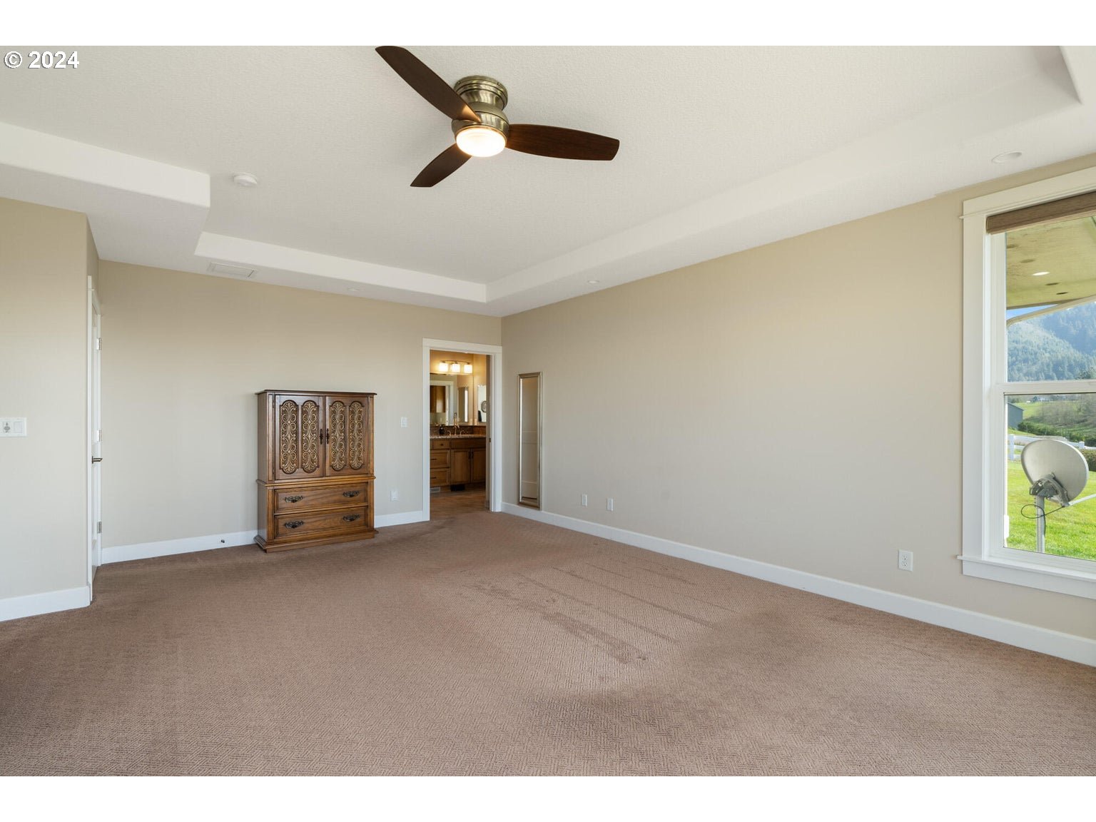 825 MARVIN RD