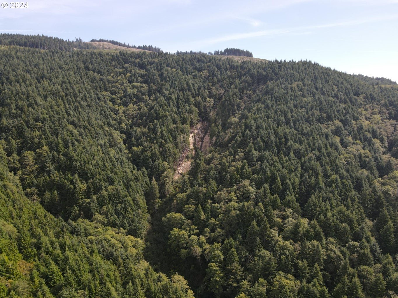 TL 900 Highway 101 N