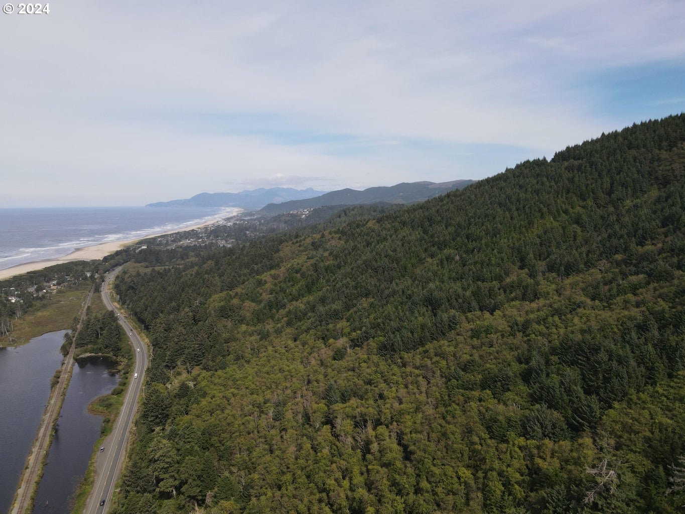 TL 900 Highway 101 N