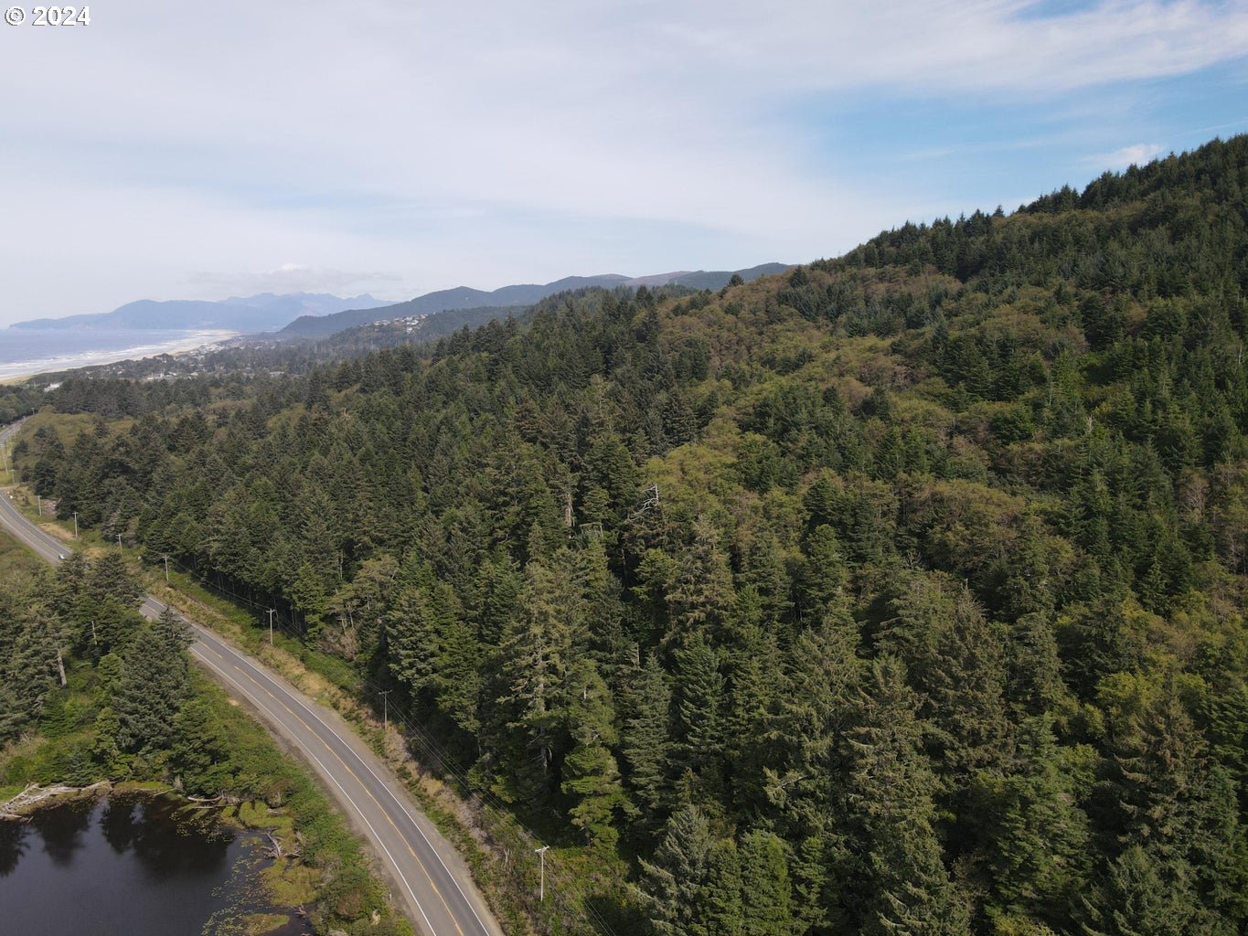 TL 900 Highway 101 N