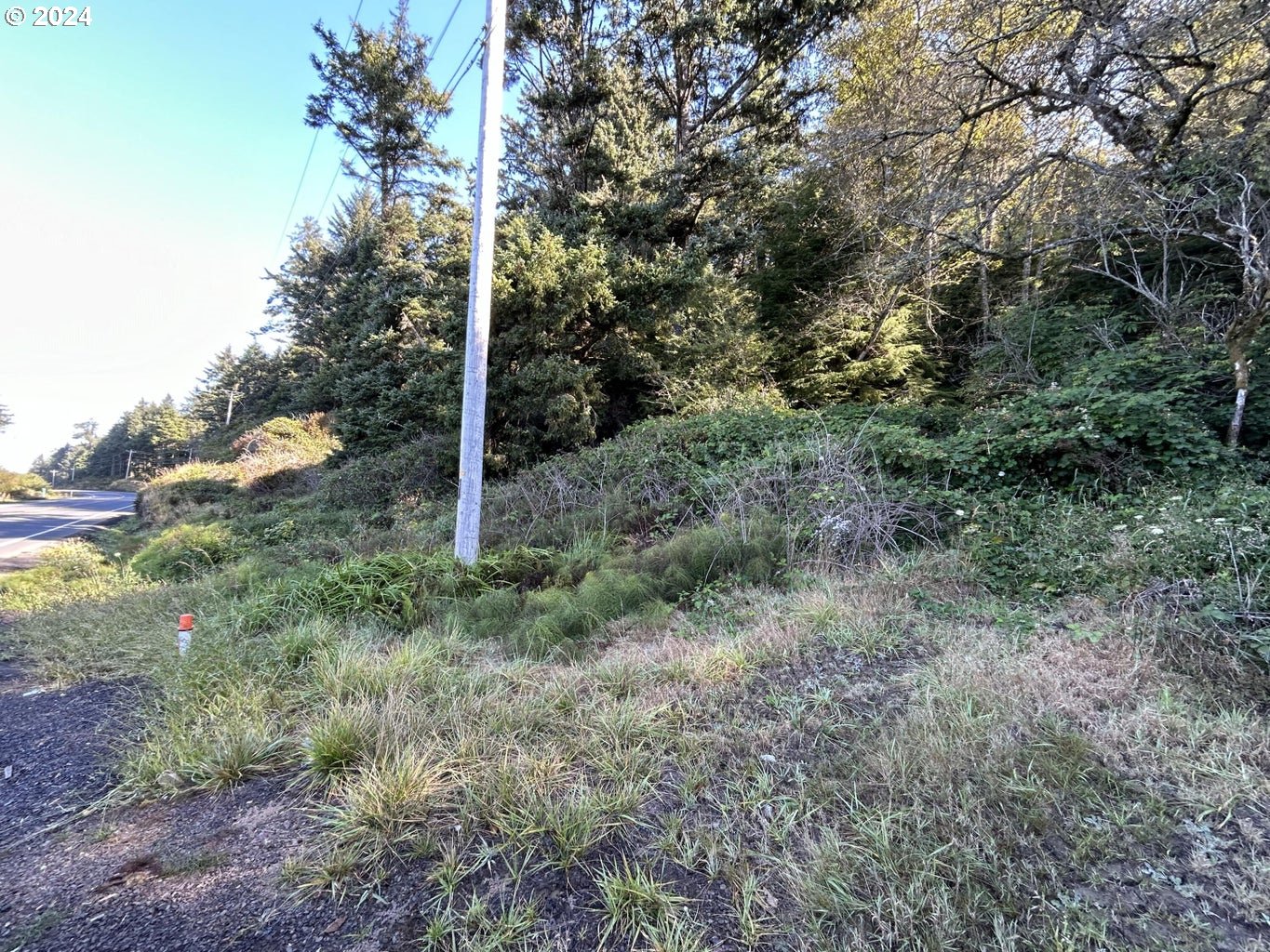 TL 900 Highway 101 N