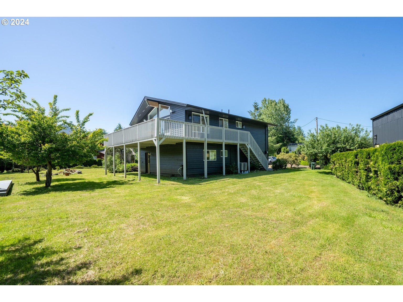 19065 STEELHEAD PL