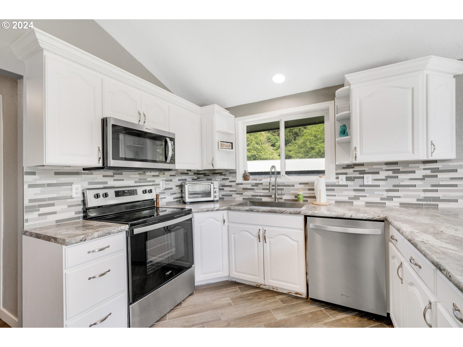 19065 STEELHEAD PL