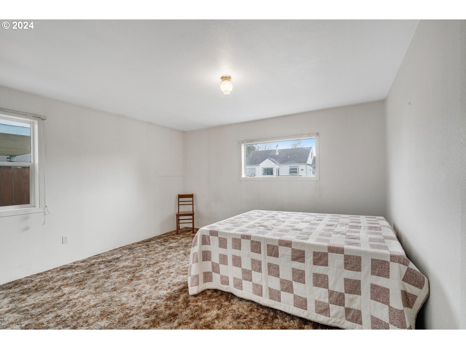 524 DOUGLAS AVE