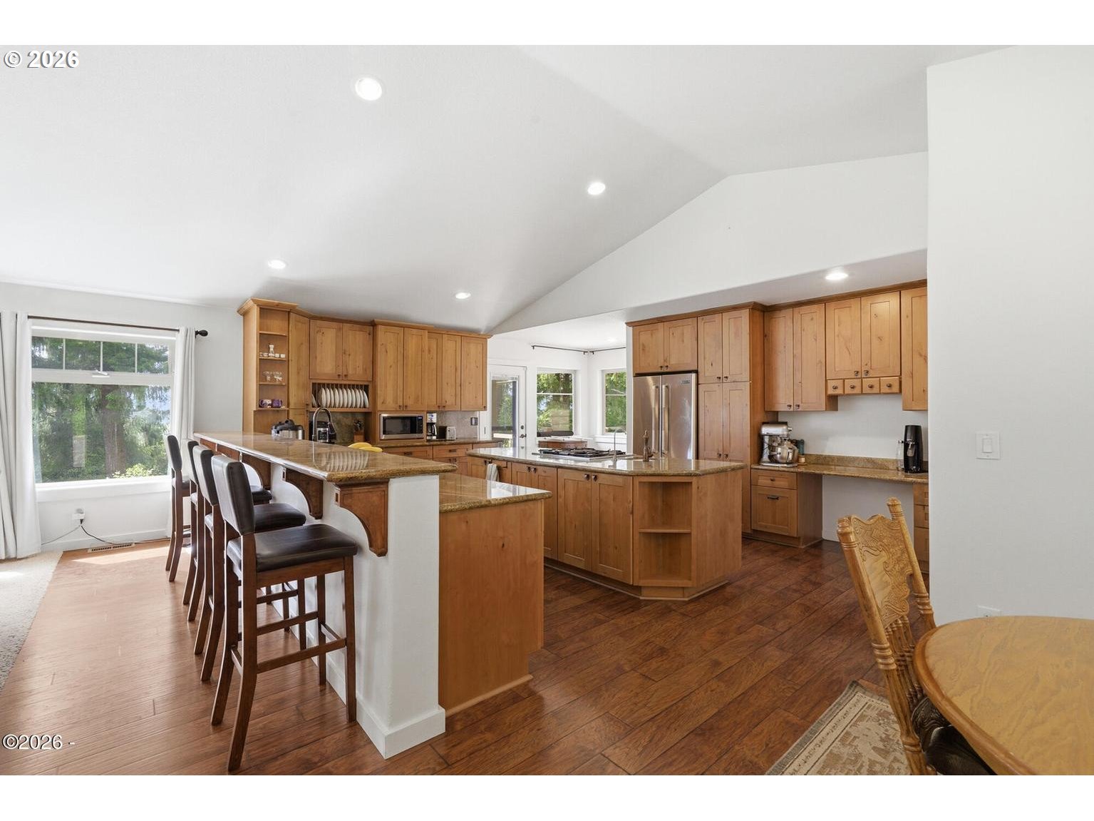 3585 ALDERCREST RD