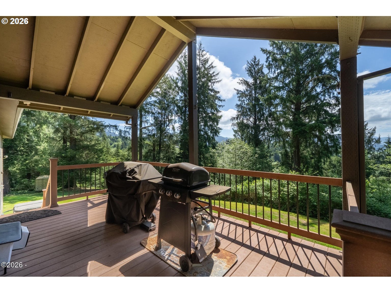 3585 ALDERCREST RD