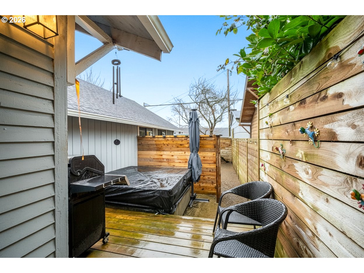 409 DEL MONTE AVE