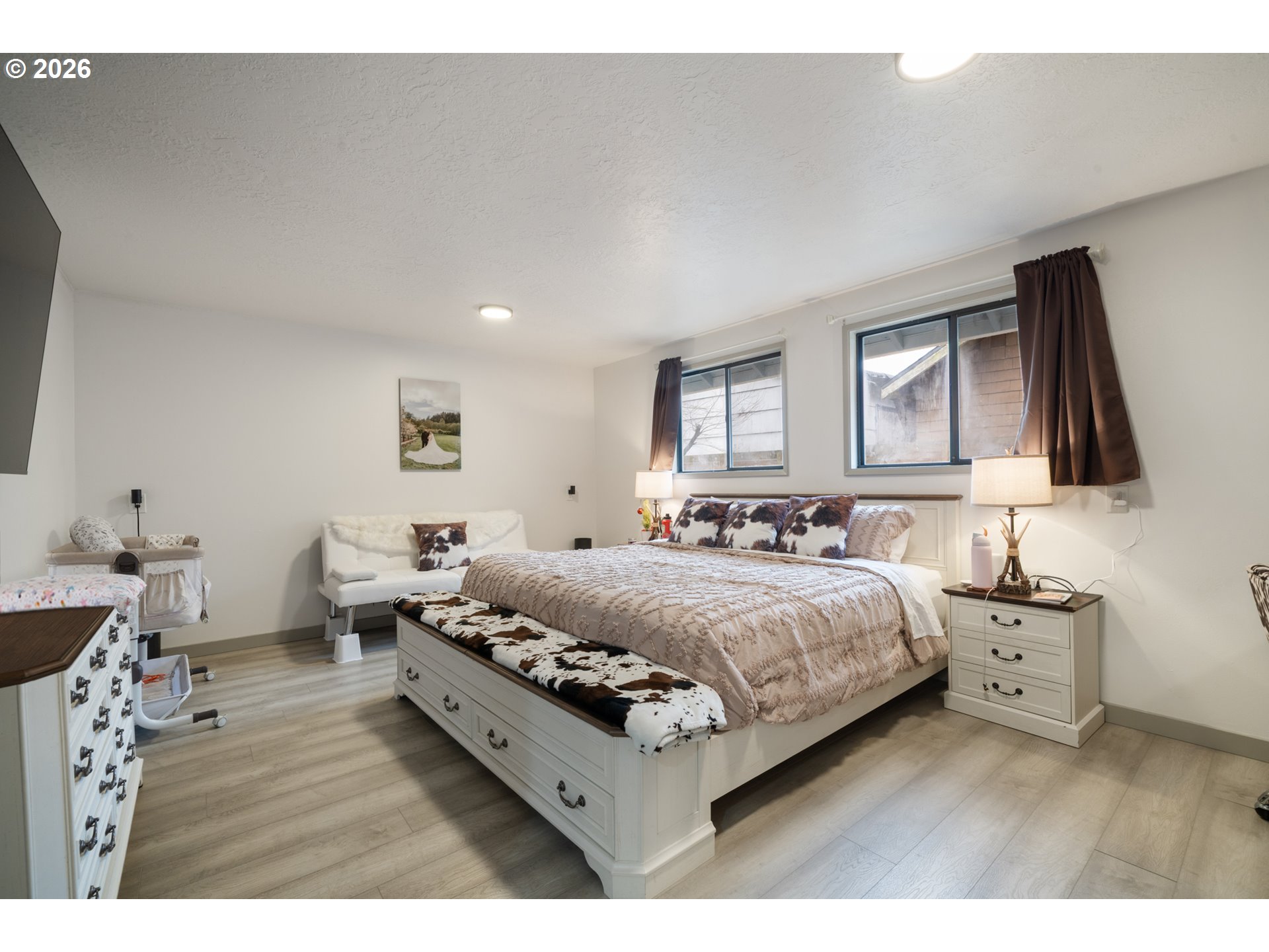 409 DEL MONTE AVE