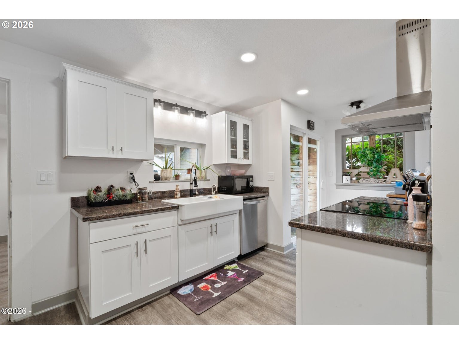409 DEL MONTE AVE