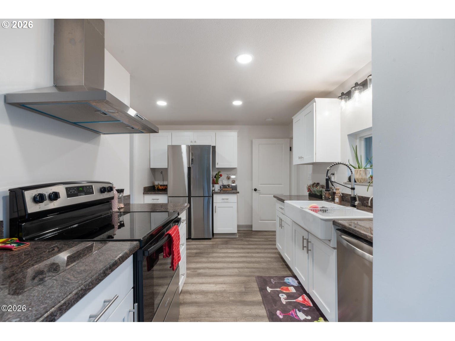 409 DEL MONTE AVE