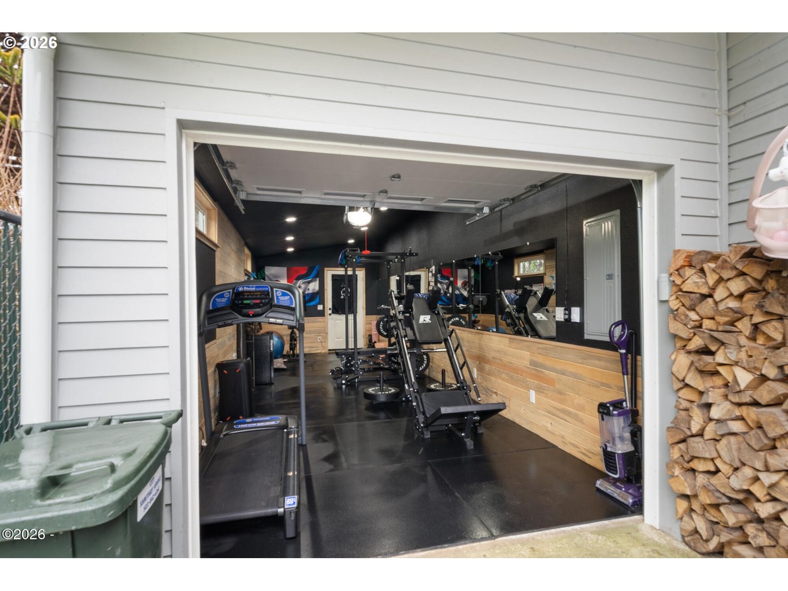 409 DEL MONTE AVE