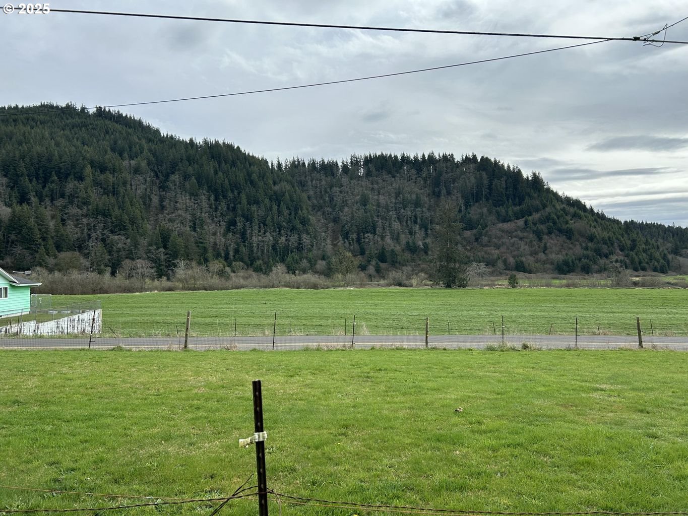 8250 KILCHIS RIVER RD